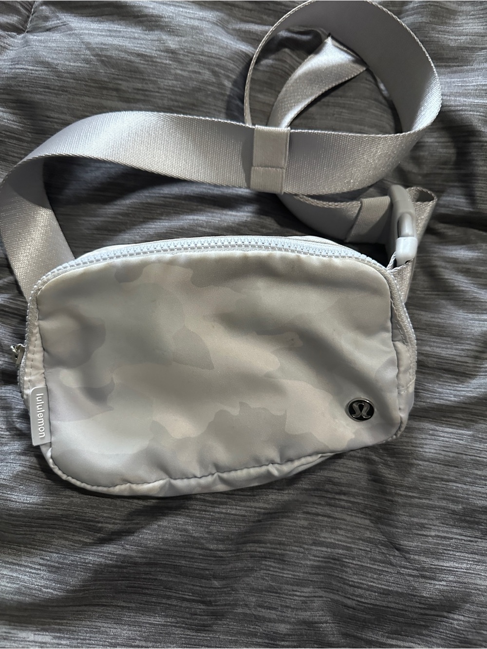Lululemon Light Silver Camo Belt Bag